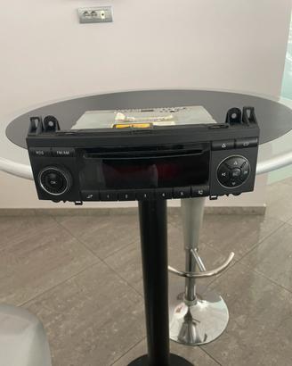 Stereo mercedes
