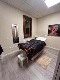 ARREDAMENTO E ATTREZZATURE CENTRO ESTETICO