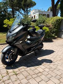 SUZUKI BURGMAN 400