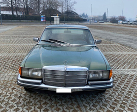 Mercedes 350 SE anno 1973