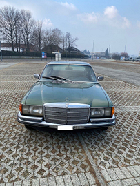 Mercedes 350 SE anno 1973