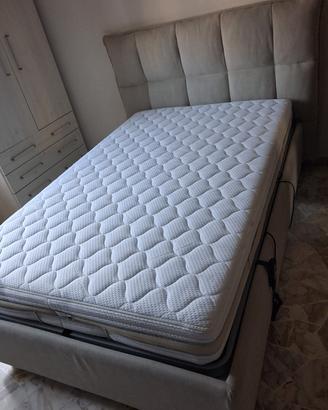 Letto rete motorizzata e materasso