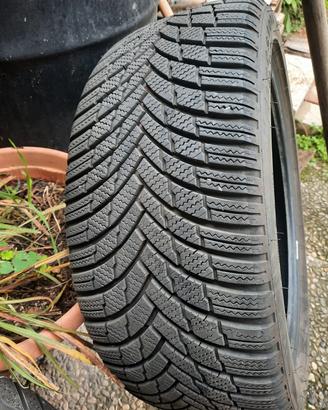 gomme invernali 225 45 r18 95v