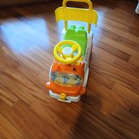 Macchina per bambini di 2-3 anni 