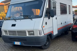 MOTORHOME Elnagh (100.000 km)