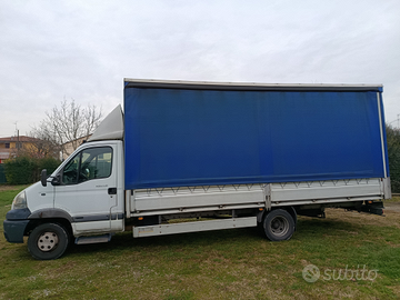 Renault Trucks 3.0/150 cv 2010 Euro 4