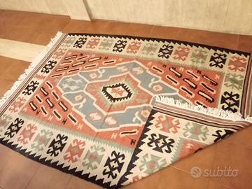 tappeto etnico