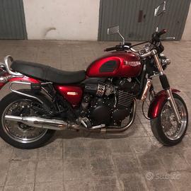 Triumph Legend - 2001