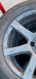Cerchi gommati usati