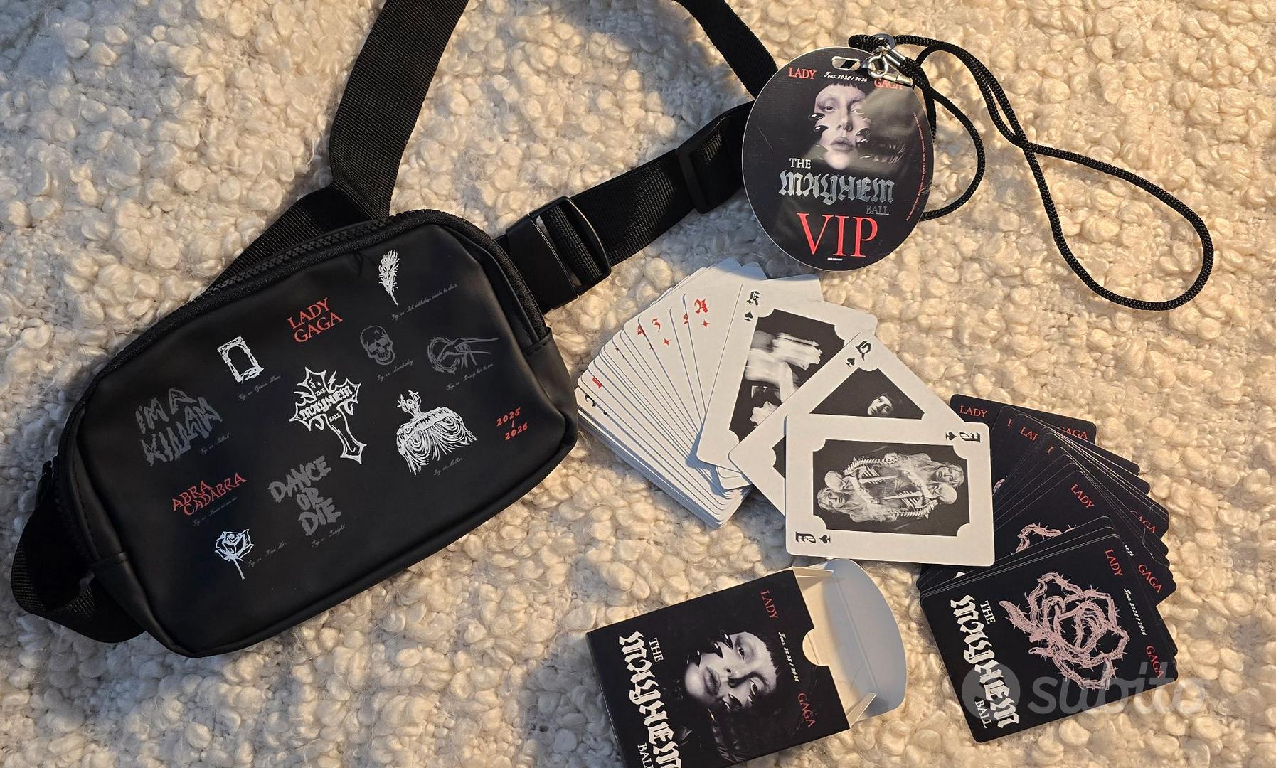 Lady gaga Mayhem MERCHANDISING VIP PACK - Collezionismo In vendita