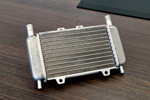 Radiatore ORIGINALE Piaggio Zip Sp 