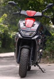 Scooter elettrico Ecobit R3S (L3e-A1 - come 125)