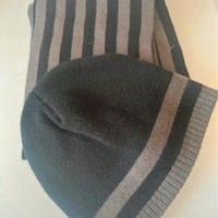 Set Sciarpa e Cappello a Righe