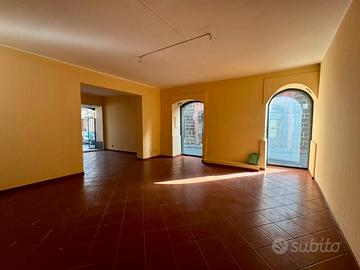 Rif.ML75| locale commerciale mascalucia