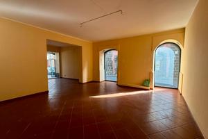 Rif.ML75| locale commerciale mascalucia