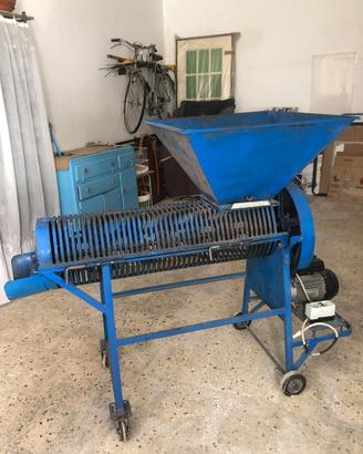 Smallatrice per mandorle