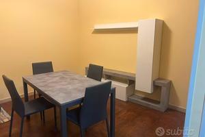 58 mq ristrutturato e arredato a nuovo - Potenza