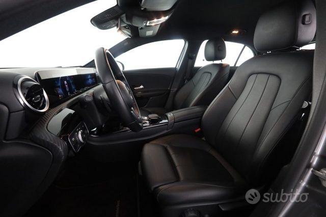 Mercedes-Benz A 180 2019 photo 2