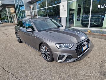 Audi A4 Avant 35 TDI/163 CV S tronic S line editio