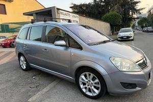 Opel Zafira 1.8 16V VVT Cosmo - 7 POSTI