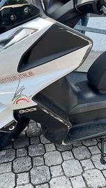 Kymco Downtown 300i ABS