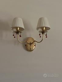 Applique da parete con doppio paralume