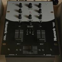 Mixer Numark DM 950