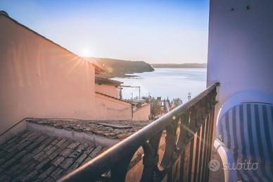 4 LOCALI A ANGUILLARA SABAZIA