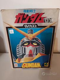 Gundam spara dischi dal petto Japan 