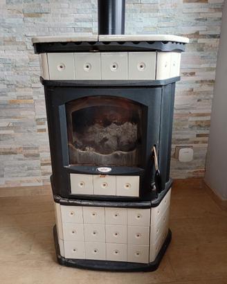 Stufa a legna Lincar 10 kw