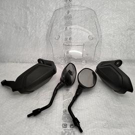 KIT ACCESSORI CUPOLINO SPECCHIETTI PARAMANI TRIUMP