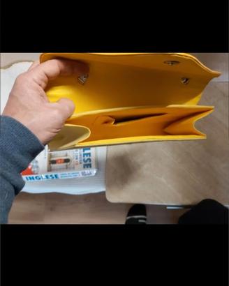 Clutch gialla oro nuova