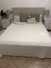 Letto contenitore con testata in Lino