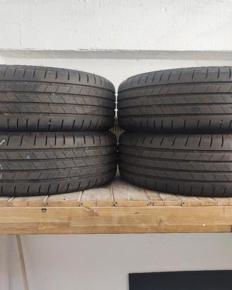 4 gomme estive 215/55R60