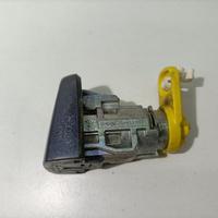 CILINDRETTO PORTIERA RENAULT Kadjar Serie 80601631