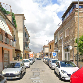 CERVETERI ACCOGLIENTE BILOCALE ARREDATO