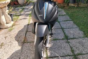 Beverly 500