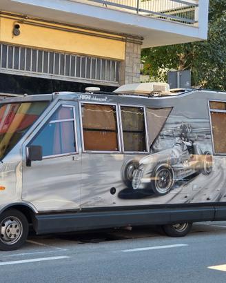 camper COBE Greyhound motorhome 1986