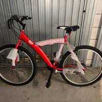 Mountain bike kit kat