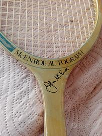 Racchetta da tennis vintage autografata 