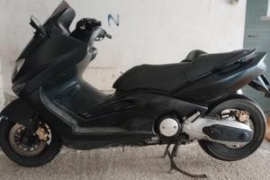 Yamaha T Max - 2003