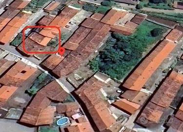Immobile in asta di 197 m² con 4 locali e box auto