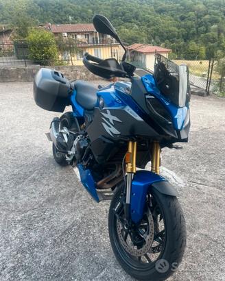 BMW F 900XR