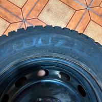 Gomme chiodate e cerchi