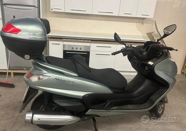 Yamaha  majesty 400