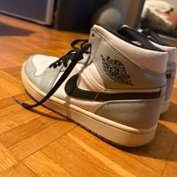 Jordan 1 Mid- Light Smoke Grey