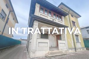 3 LOCALI A CASTREZZATO