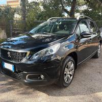 PEUGEOT 2008 1.6 HDI Black Matt - 2018
