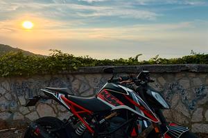 KTM DUKE 125 ABS OFF-WHITE