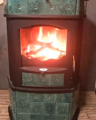 Stufa a legna 13Kw